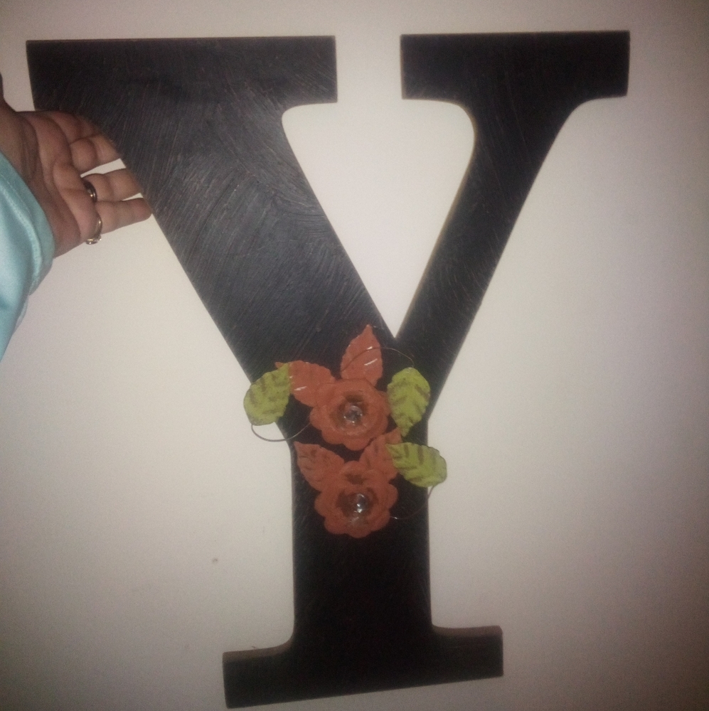 Beautiful country hanging letter Y